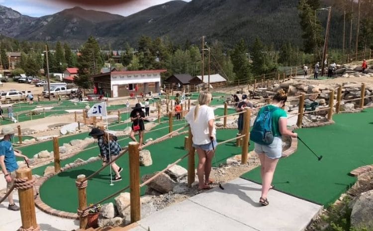 Meandering Moose Mini Golf